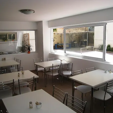 Апартаменты Palm Sea Beach Holiday Suites And